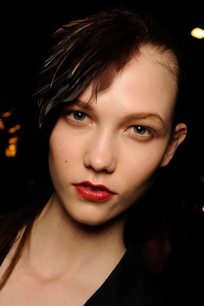 Look 2